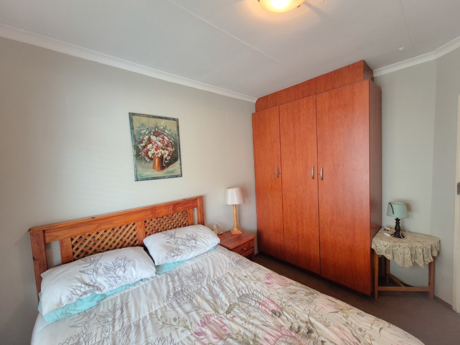 2 Bedroom Property for Sale in Vaalpark Free State